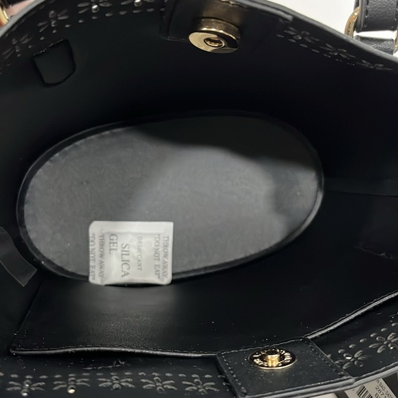 Nanette Lepore Blair Bag In Bag w/Baguette - Picture 11 of 12